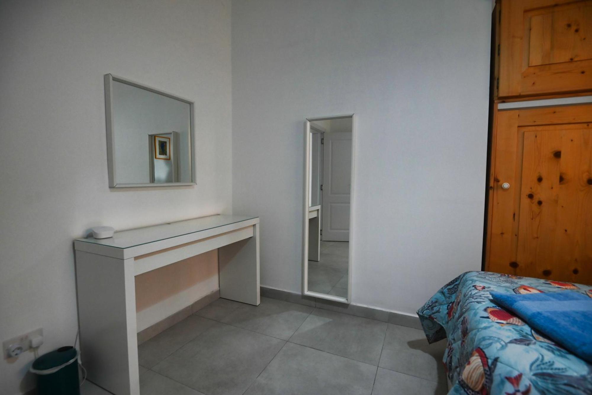 Sunset Court Self Catering Sea View Ghajnsielem
