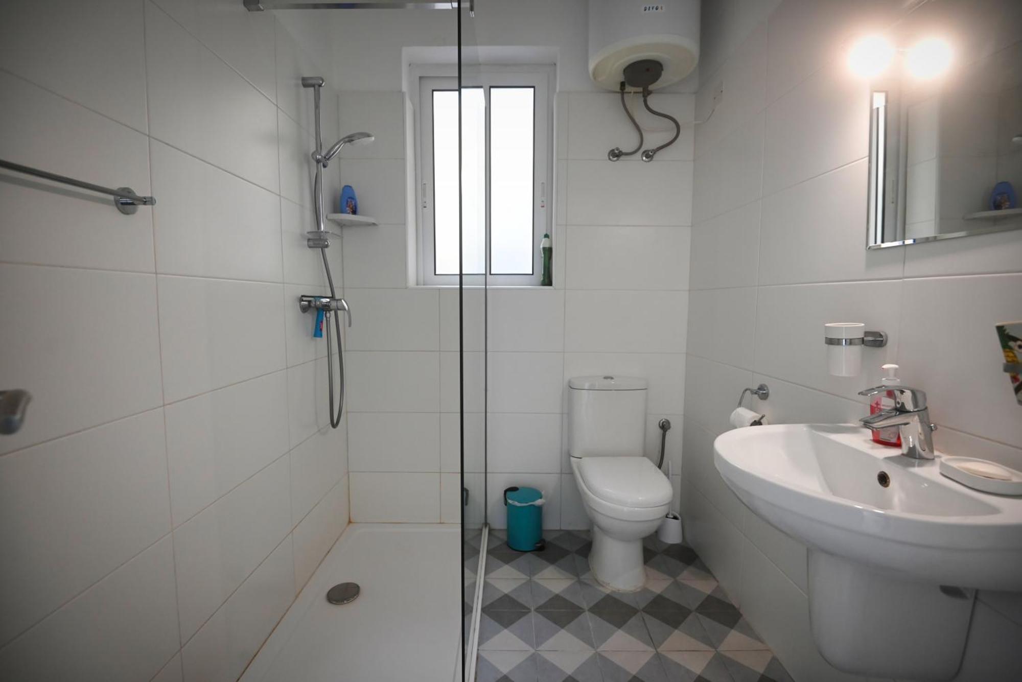 Apartment Sunset Court Self Catering Sea View *